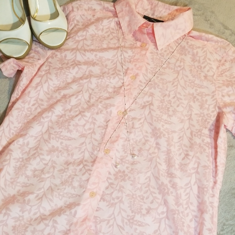 Notations Clothing Co. Size Medium Button Down - image 1